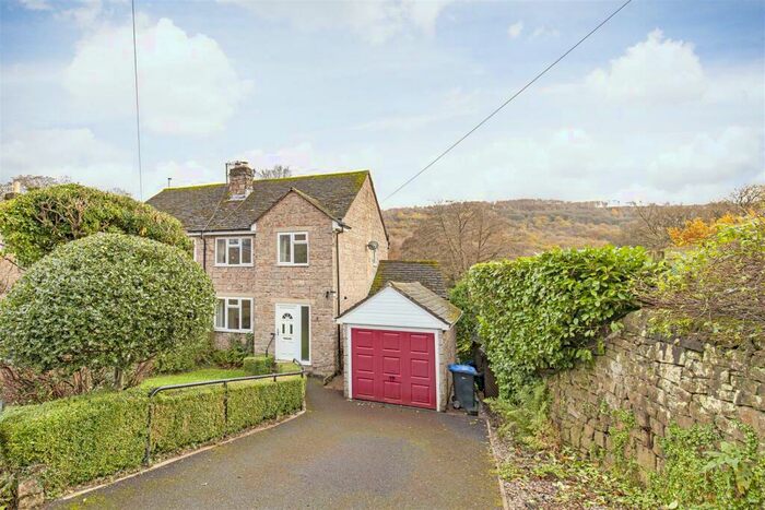 3 Bedroom Semi-Detached House For Sale In Derwent Close, Grindleford, Hope Valley, S32