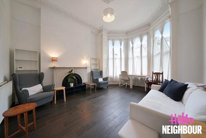 2 Bedroom Apartment To Rent In Selhurst Road, London, SE25