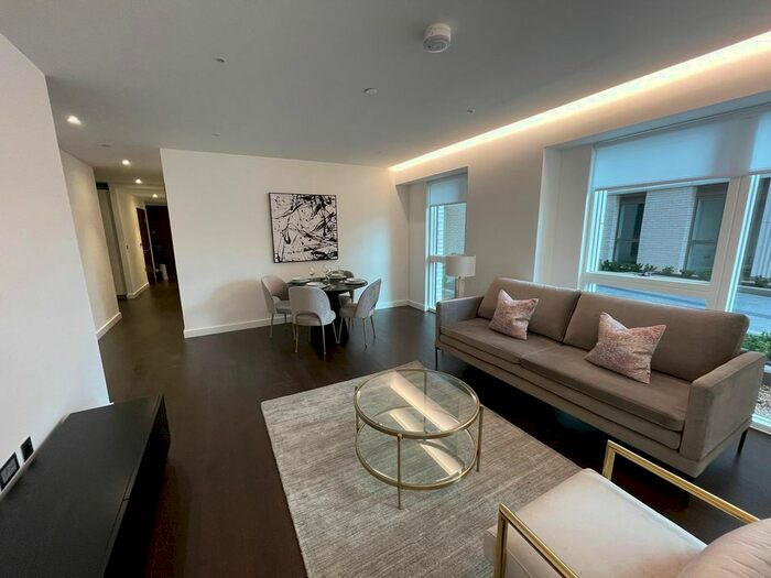 2 Bedroom Flat To Rent In Lexington Gardens (Nine Elms), London, SW8