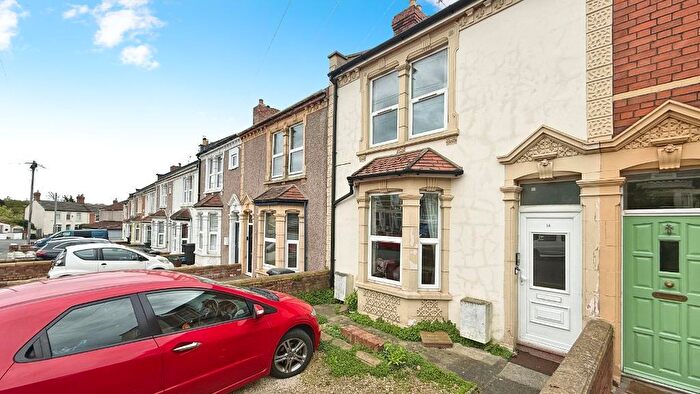 2 Bedroom Maisonette To Rent In Trelawney Park, Brislington, Bristol, BS4
