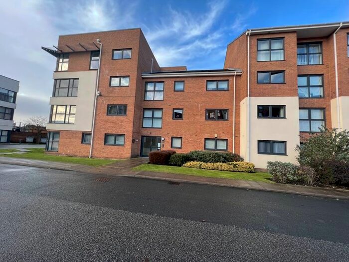 2 Bedroom Flat To Rent In Lowbridge Court, Garston, Liverpool, L19