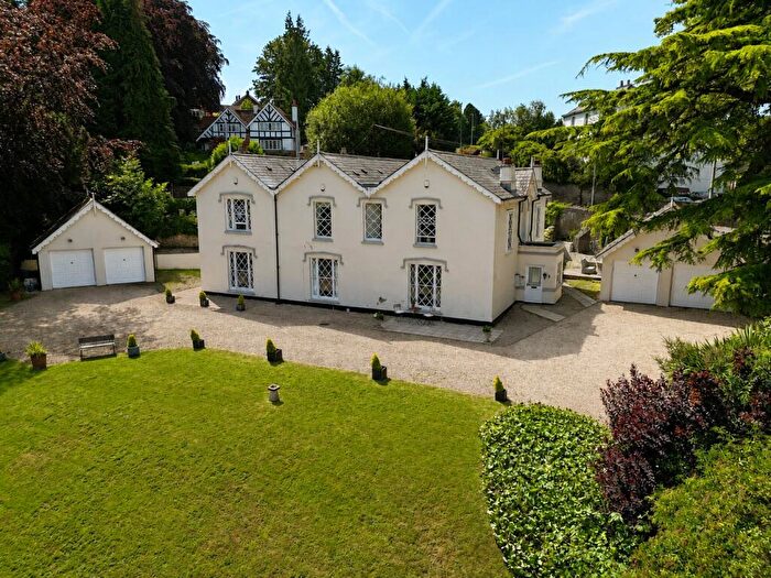 2 Bedroom Apartment For Sale In Ashfield House, Mount Pleasant, Hardwick Hill Chepstow, NP16