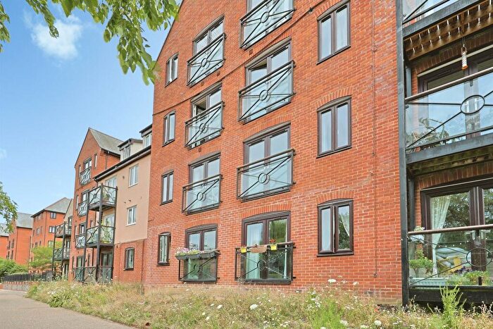 2 Bedroom Flat For Sale In Wherry Road, Norwich, NR1