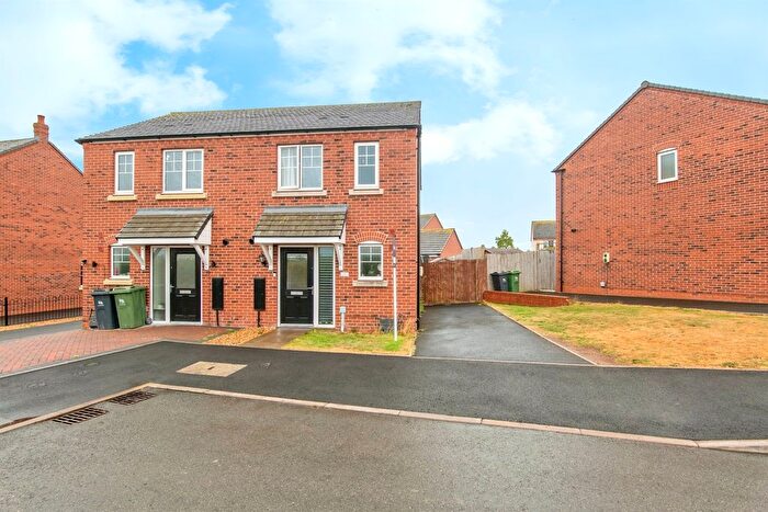 3 Bedroom Semi-Detached House For Sale In Furrow Close, Upton-Upon-Severn, Worcester, WR8