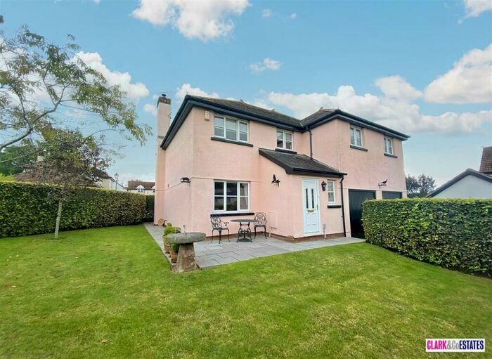 4 Bedroom Detached House For Sale In Sheirs Orchard, Yettington, Budleigh Salterton, EX9