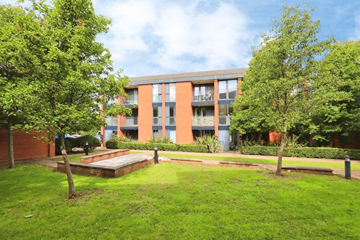 2 Bedroom Flat For Sale In Liana Gardens, Wolverhampton, WV2
