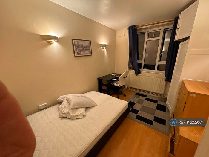 4 Bedroom Flat To Rent In Vernon House, Vauxhall, SE11