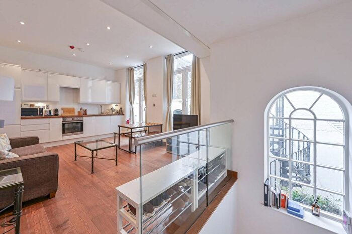 2 Bedroom Flat For Sale In Courtfield Gardens, Earls Court, London, SW5