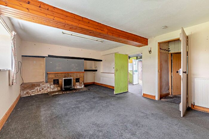 5 Bedroom Detached House For Sale In Saighton, Chester, Cheshire, CH3