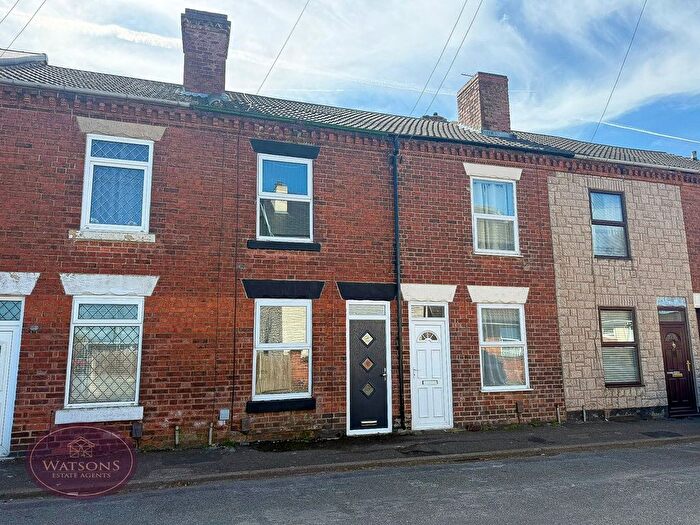 3 Bedroom Terraced House For Sale In Lynncroft, Eastwood, Nottingham, NG16