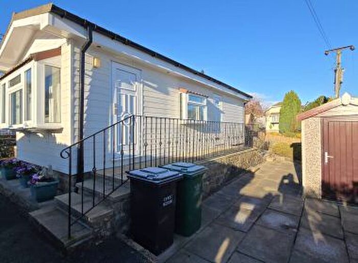 1 Bedroom Park Home For Sale In Broadstones Park, Sheriff Lane, Bingley, BD16