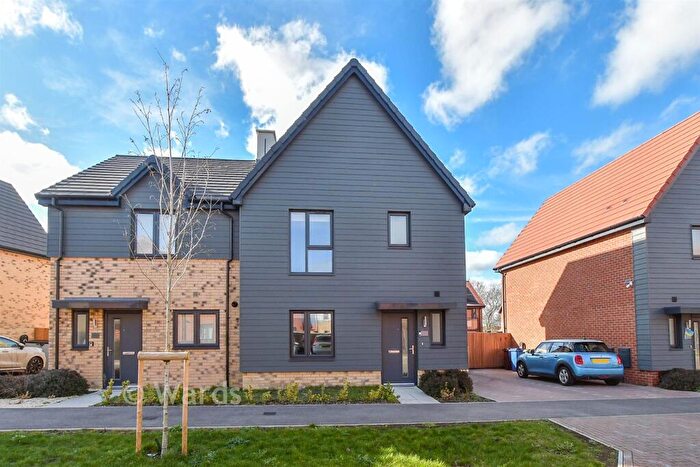 3 Bedroom Semi-Detached House For Sale In Bethell Road, Faversham, Kent, ME13