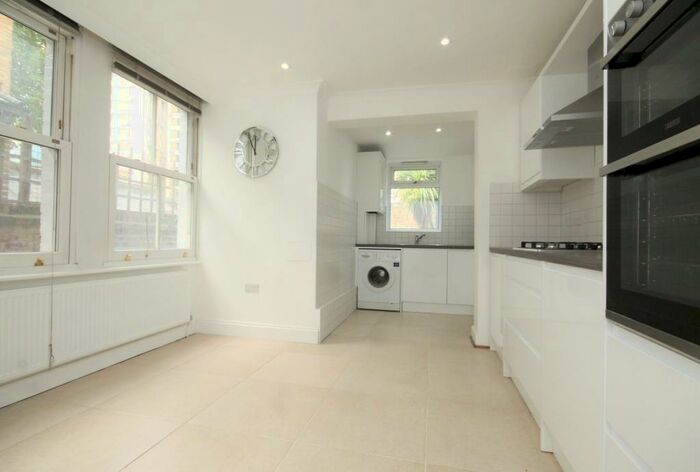 3 Bedroom House To Rent In Giesbach Road, Archway, N19
