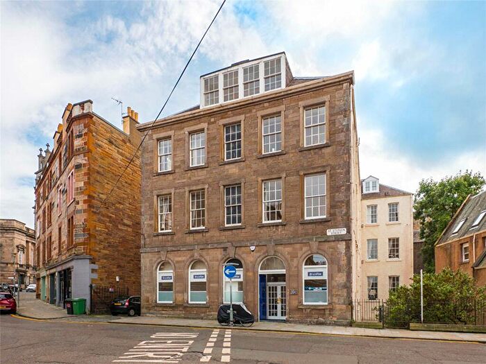2 Bedroom Flat To Rent In St Stephen Street, Edinburgh, EH3