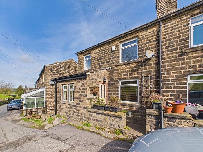 2 Bedroom End Terrace House For Sale In Tanhouse Lane, Wilsden, Bradford, BD15