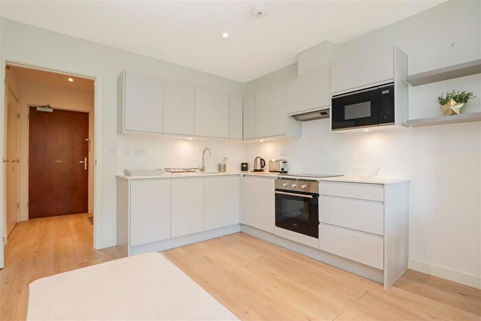 Studio For Sale In Mill Bay Lane, Horsham, RH12