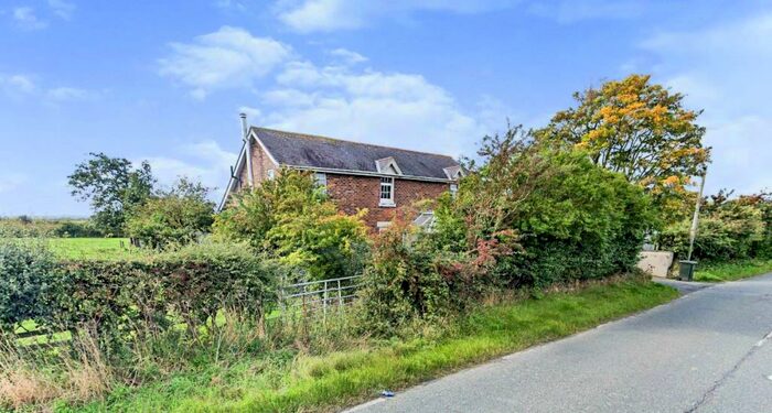 4 Bedroom Detached House For Sale In Stamfordham Road, Newcastle Upon Tyne, Tyne And Wear, NE5