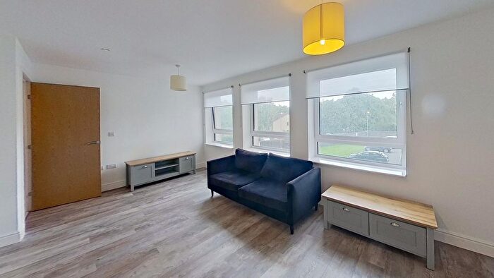 1 Bedroom Flat To Rent In Elfin Square, Edinburgh, EH11