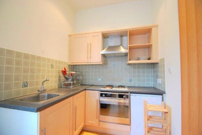 Studio To Rent In Buckland Crescent, London, NW3