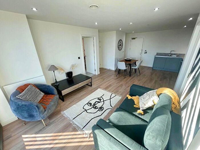 2 Bedroom Apartment To Rent In Store Street, Manchester, Greater Manchester, M1