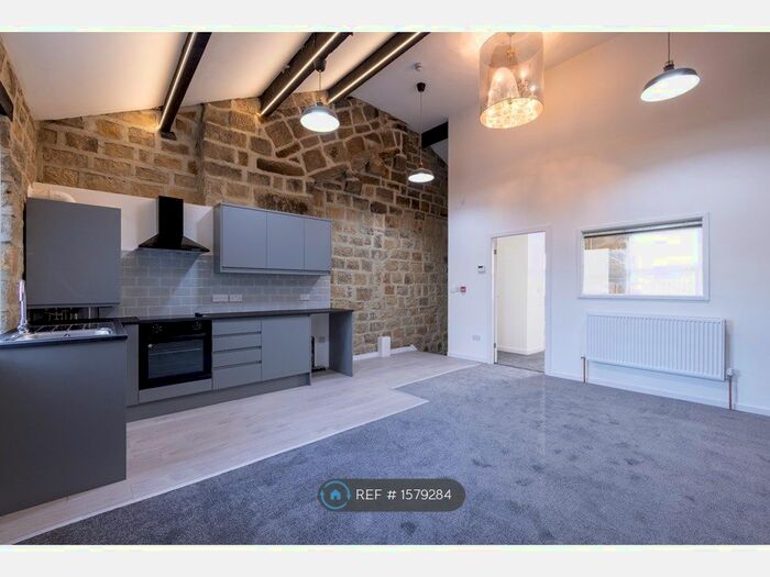 1 Bedroom Flat To Rent In New Road Side, Leeds, LS18