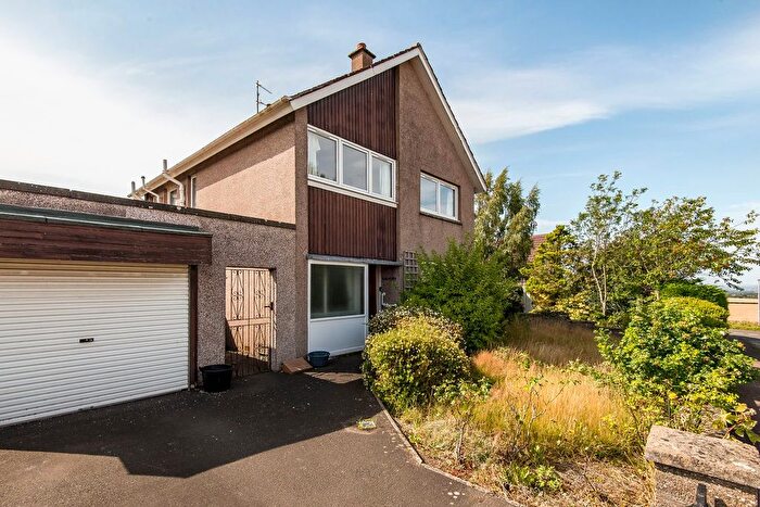 4 Bedroom Detached House For Sale In Drumcarrow Crescent, Strathkinness, St Andrews, KY16