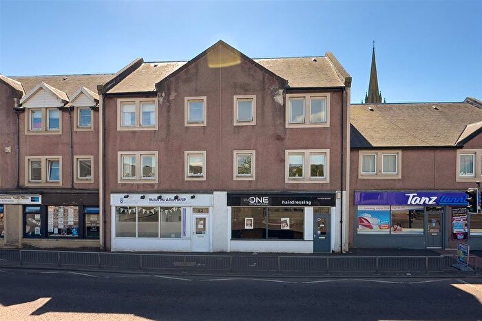 1 Bedroom Flat For Sale In St. Vincent Place, Lanark, ML11