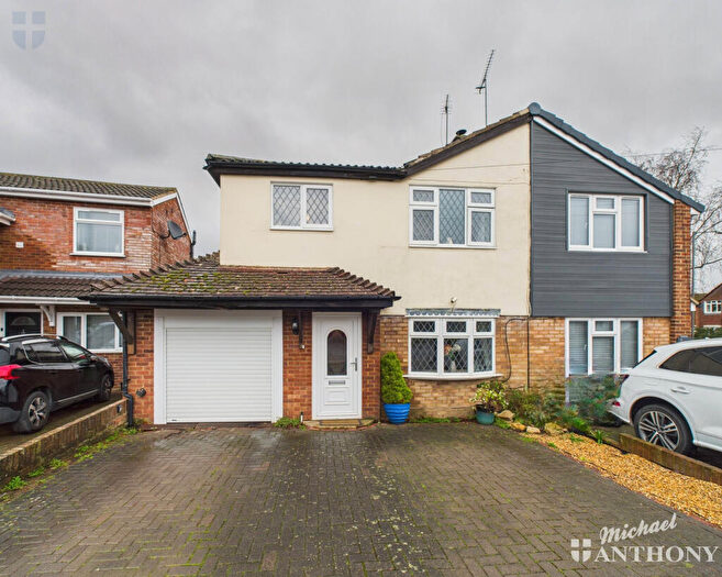 4 Bedroom Semi-Detached House For Sale In Turville Road, Aylesbury, HP21