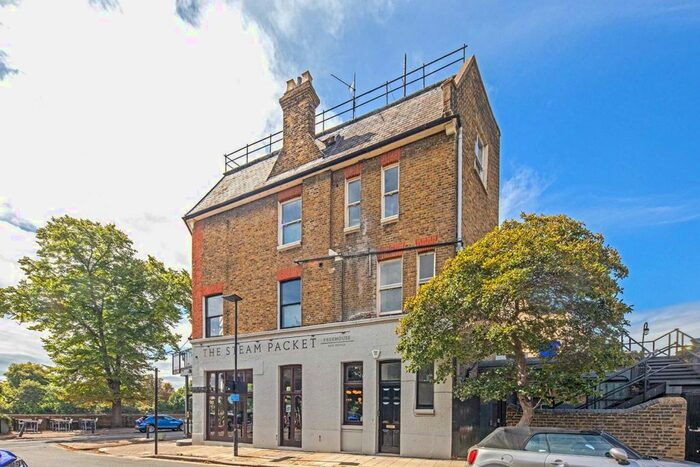 4 Bedroom Flat To Rent In Strand On The Green, Chiswick, Chiswick, W4