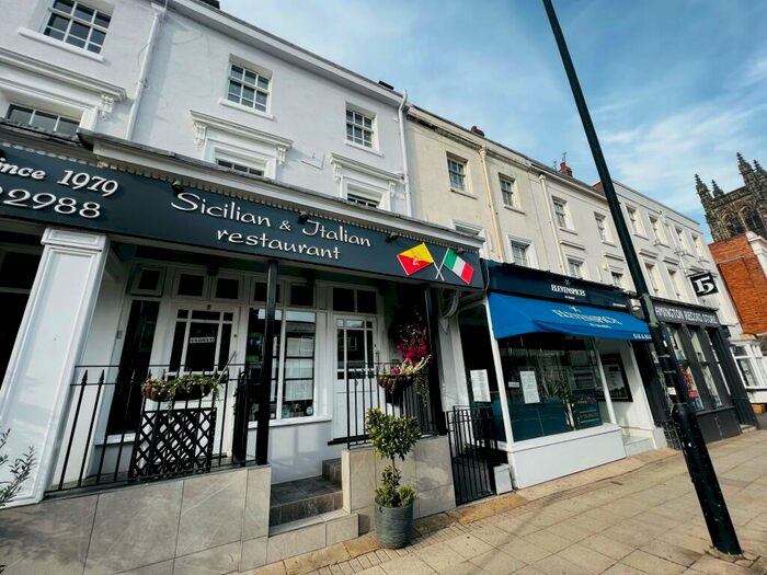 1 Bedroom Apartment To Rent In Spencer Street, Leamington Spa, CV31