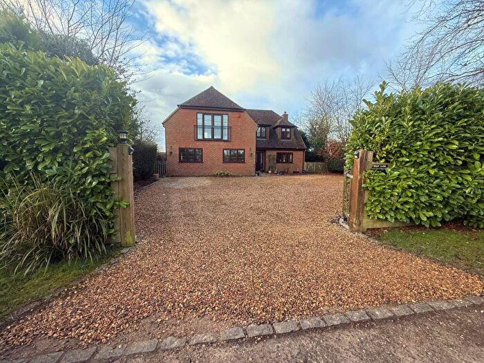 4 Bedroom Detached House To Rent In Radnage, OX39