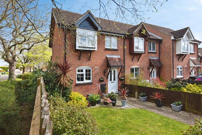 3 Bedroom End Of Terrace House For Sale In The Chantry, Fareham, Hampshire, PO14
