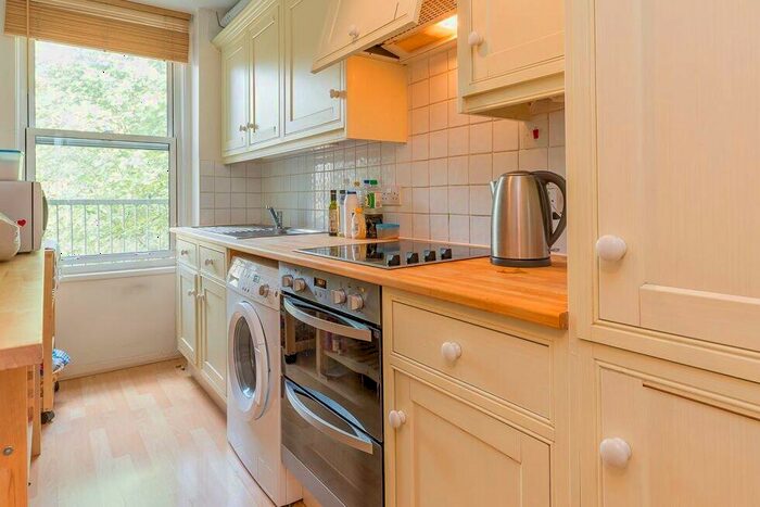 1 Bedroom Flat To Rent In Hungerford Road, Islington, N7