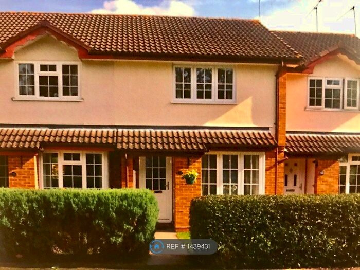 2 Bedroom Terraced House To Rent In Sunderland Close, Woodley, Reading, RG5