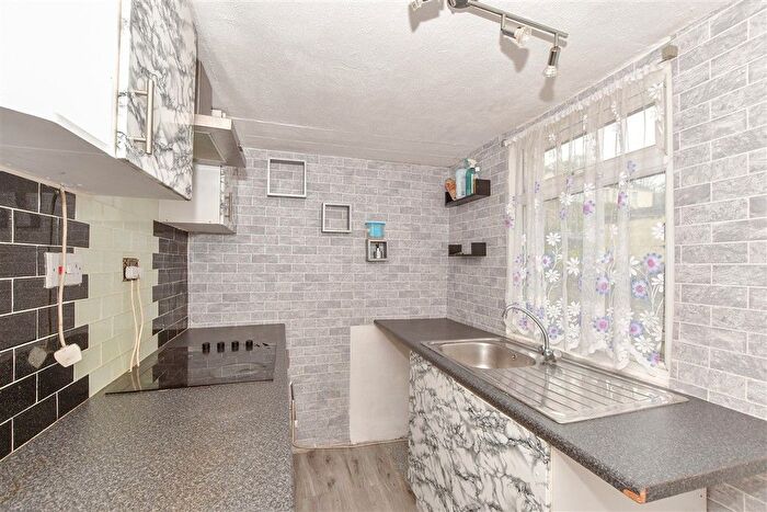 2 Bedroom Terraced House For Sale In London Road, Dover, Kent, CT17