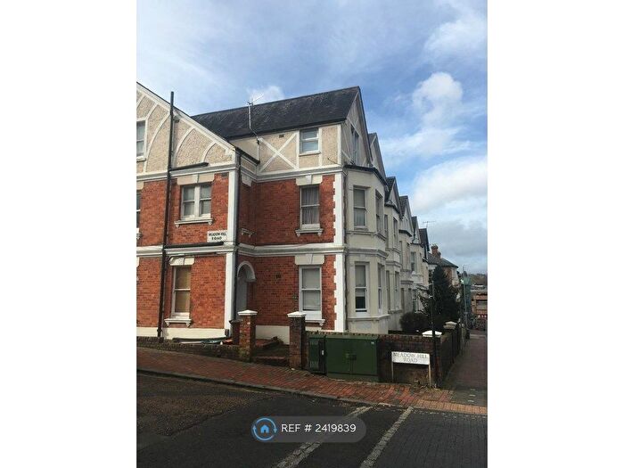 1 Bedroom Flat To Rent In Grove Hill Road, Tunbridge Wells, TN1