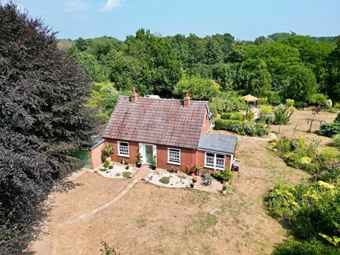 3 Bedroom Detached House For Sale In Alderton Road, Hollesley, Suffolk Heritage Coast, IP12