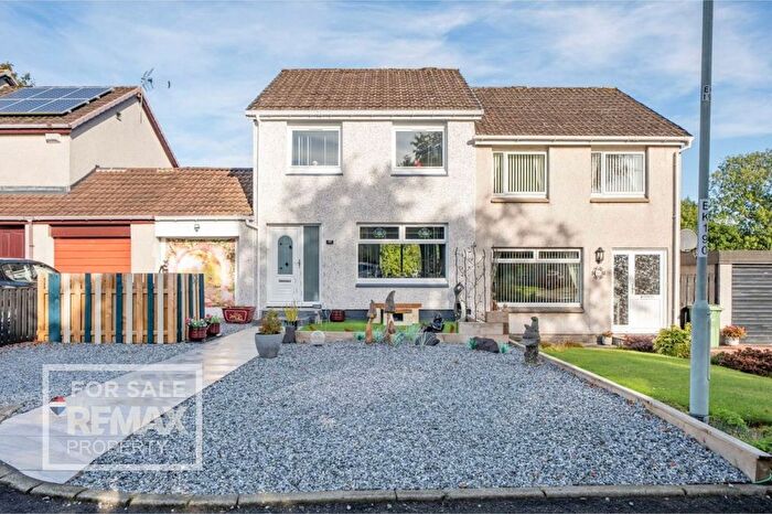 3 Bedroom Semi-Detached House For Sale In Houstoun Gardens, Uphall, EH52