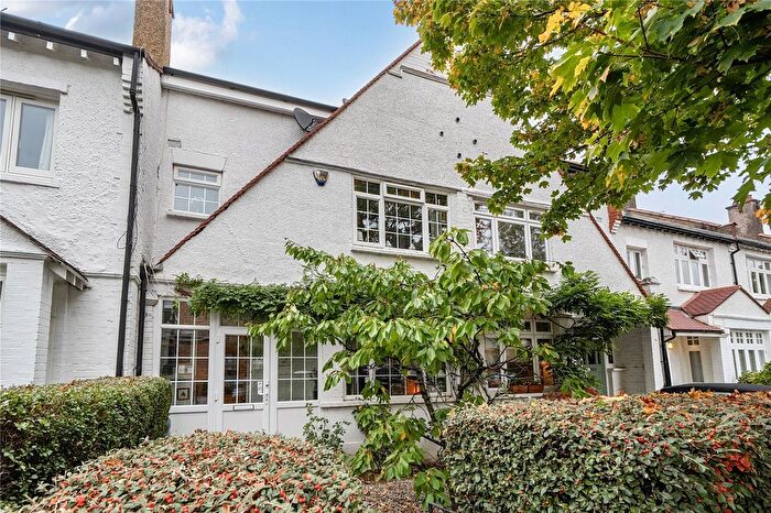 6 Bedroom Terraced House For Sale In Meadvale Road, London, W5