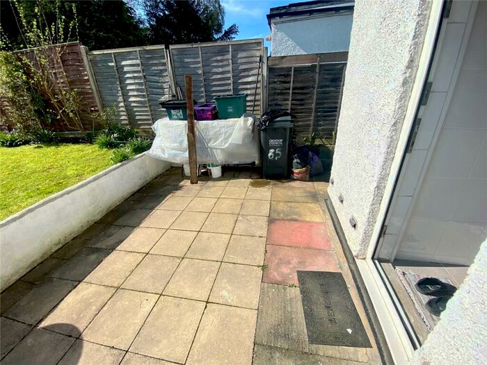 Studio To Rent In Brighton Road, Purley, CR8