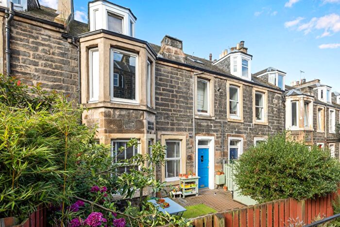 3 Bedroom Flat For Sale In Restalrig Road, Leith Links, Edinburgh, EH6