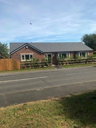 3 Bedroom Bungalow To Rent In Willtobie, Cushy Cow Lane, NE40