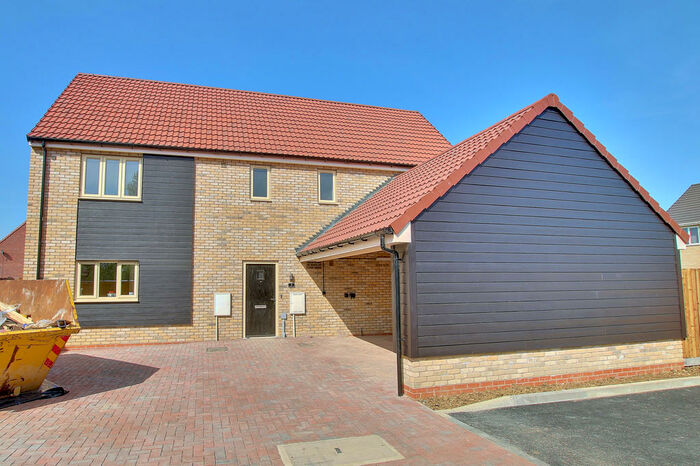 4 Bedroom Detached House For Sale In Meridian Wood, Wood End, Bluntisham, PE28