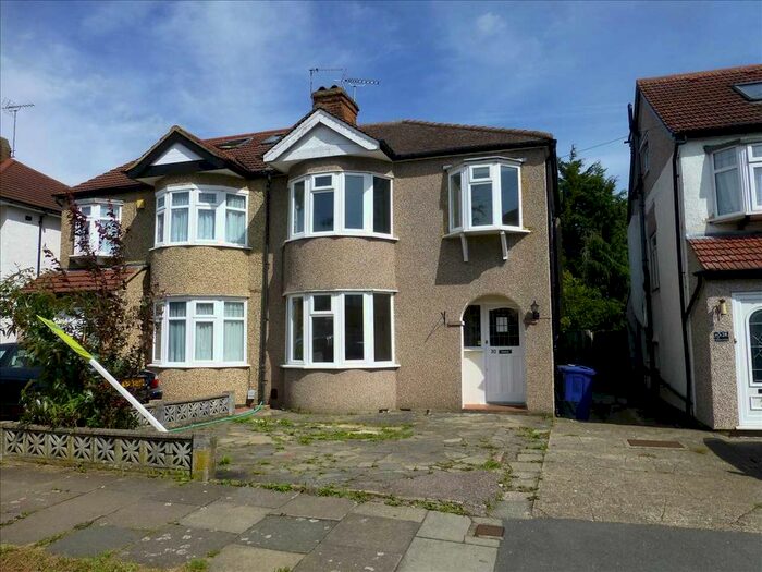 4 Bedroom Semi-Detached House To Rent In Ventnor Avenue, Stanmore, HA7
