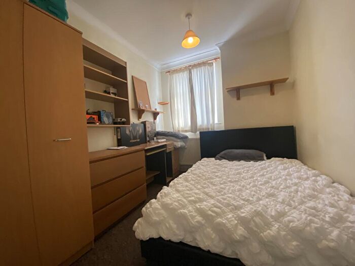 4 Bedroom Terraced House To Rent In Eton Road, Southsea, PO5