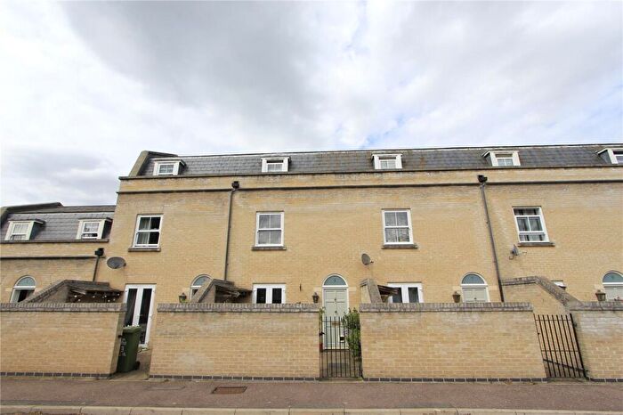 1 Bedroom Terraced House To Rent In Cavendish Place, Cambridge, Cambridgeshire, CB1