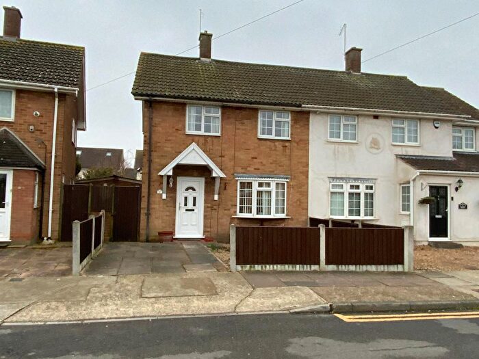 2 Bedroom Semi Detached House For Sale In Stapleton Crescent, South Hornchurch, Essex, RM13