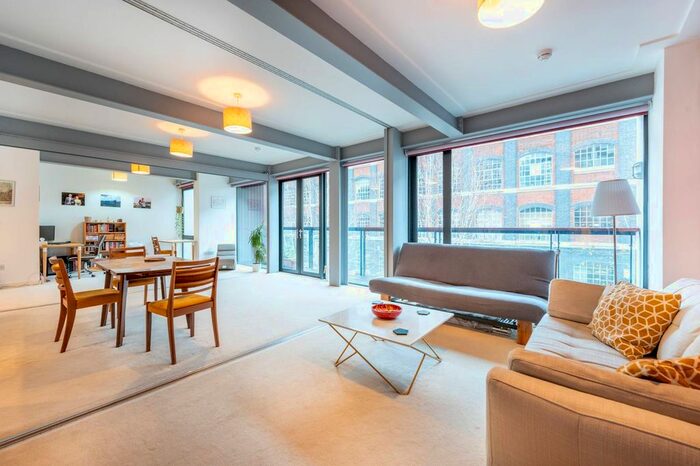 2 Bedroom Flat For Sale In Victoria Mills Studios, Stratford, London, E15