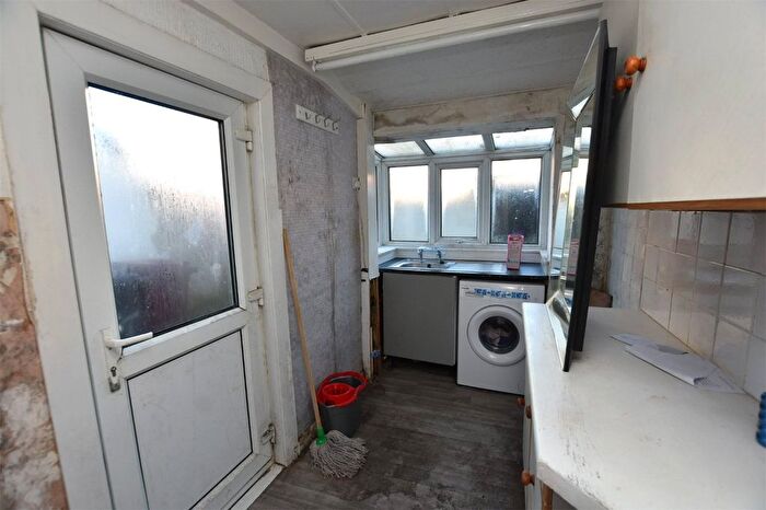 2 Bedroom Terraced House For Sale In Ellison Fold Terrace, Darwen, Lancashire, BB3