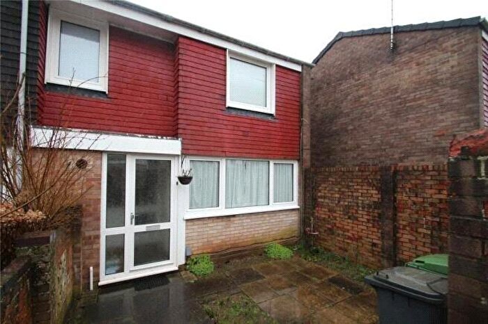 3 Bedroom Terraced House To Rent In Wateridge Road, Oakridge, Basingstoke, Hants, RG21